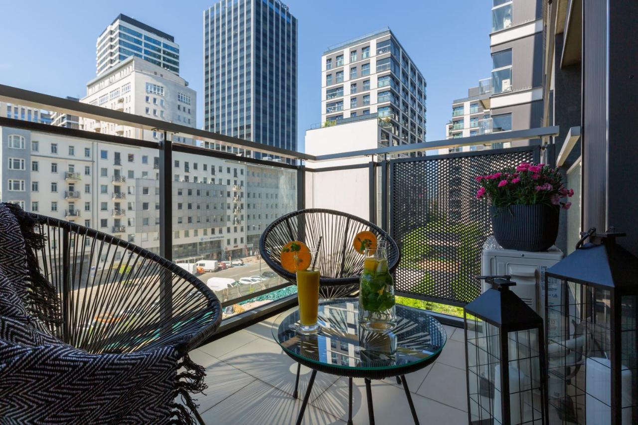 Mennica Residence Central Apartment By Renters Prestige Warschau Exterior foto